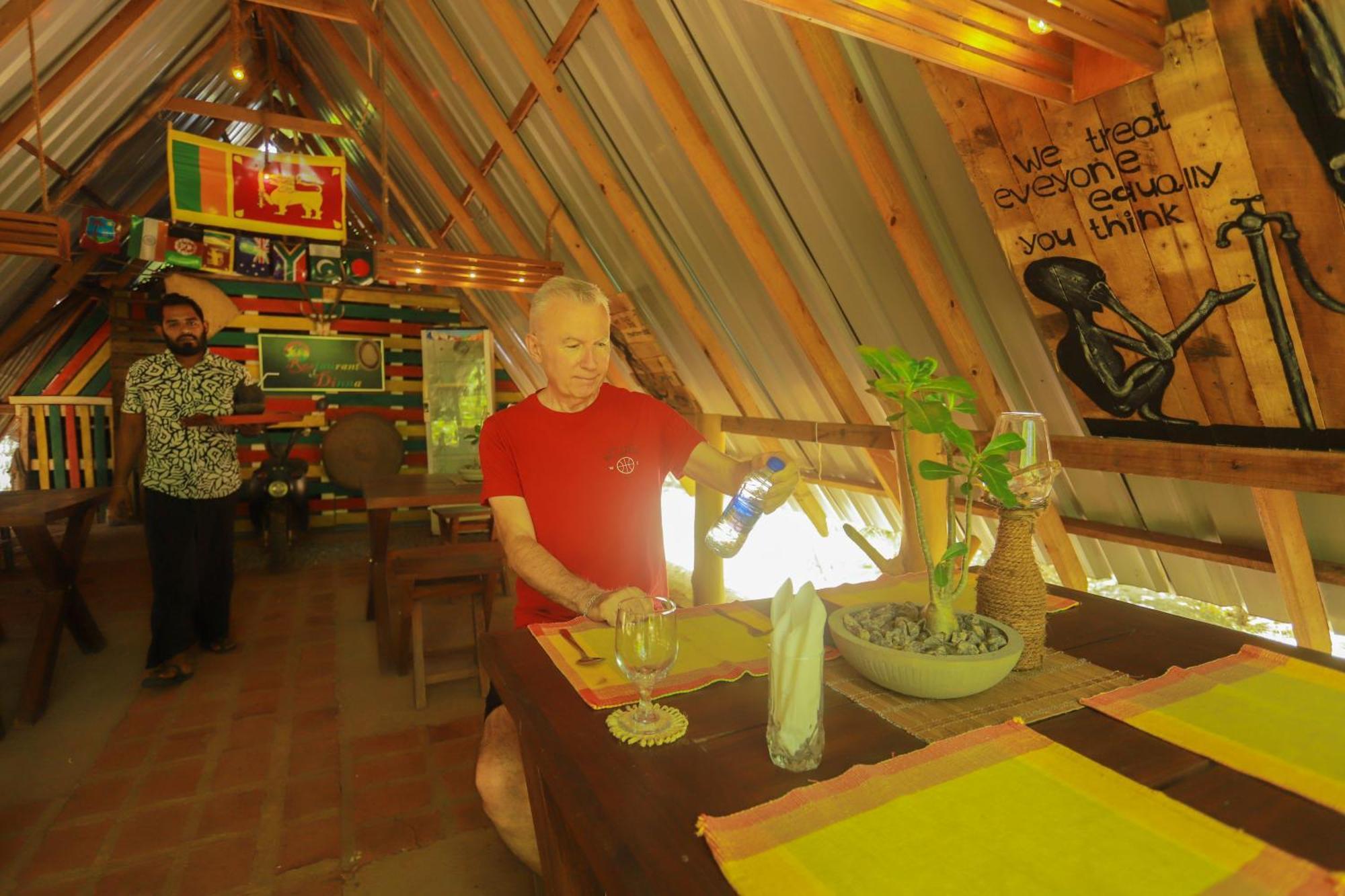 Dinna Nature Hostel Sigiriya Ngoại thất bức ảnh
