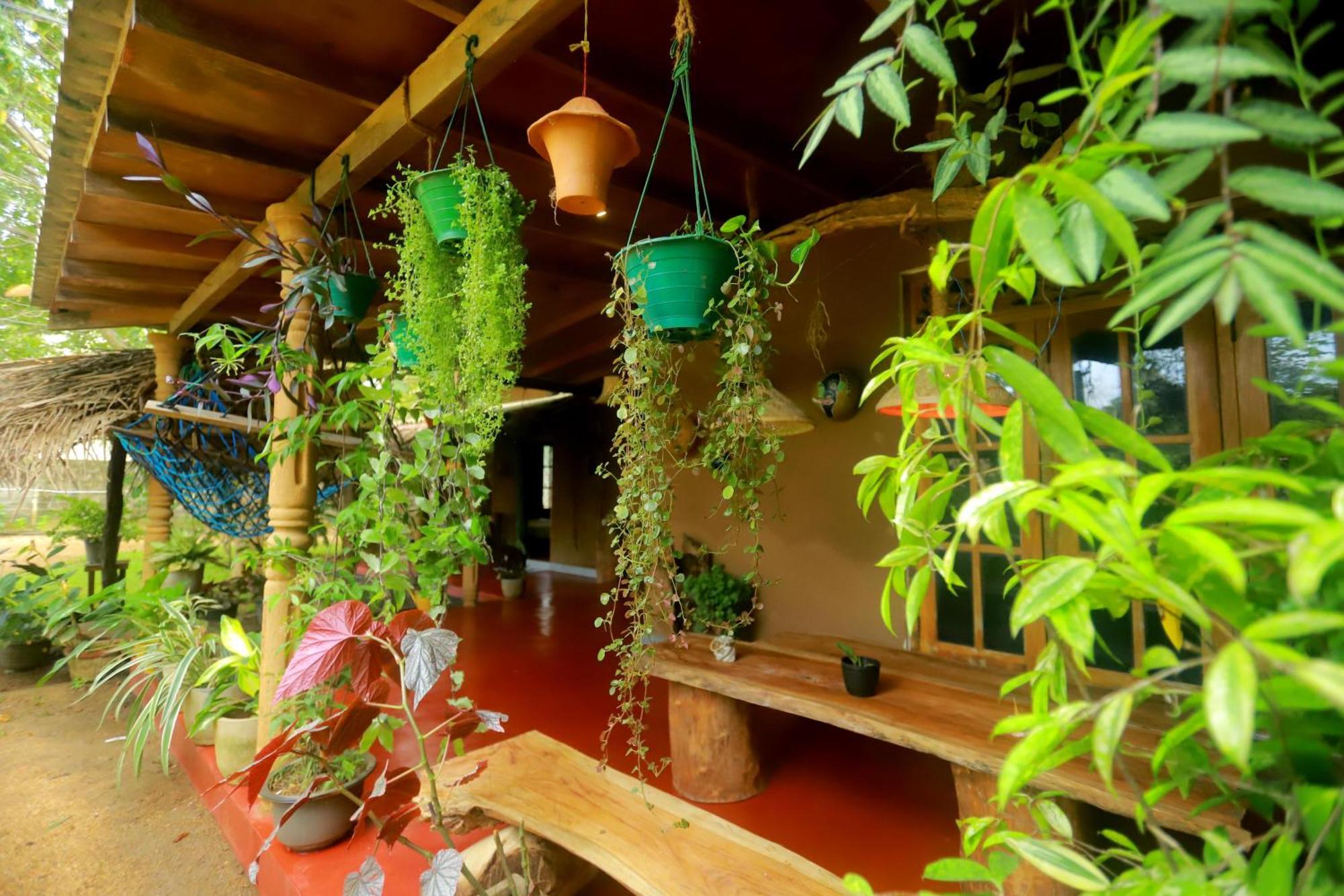Dinna Nature Hostel Sigiriya Ngoại thất bức ảnh
