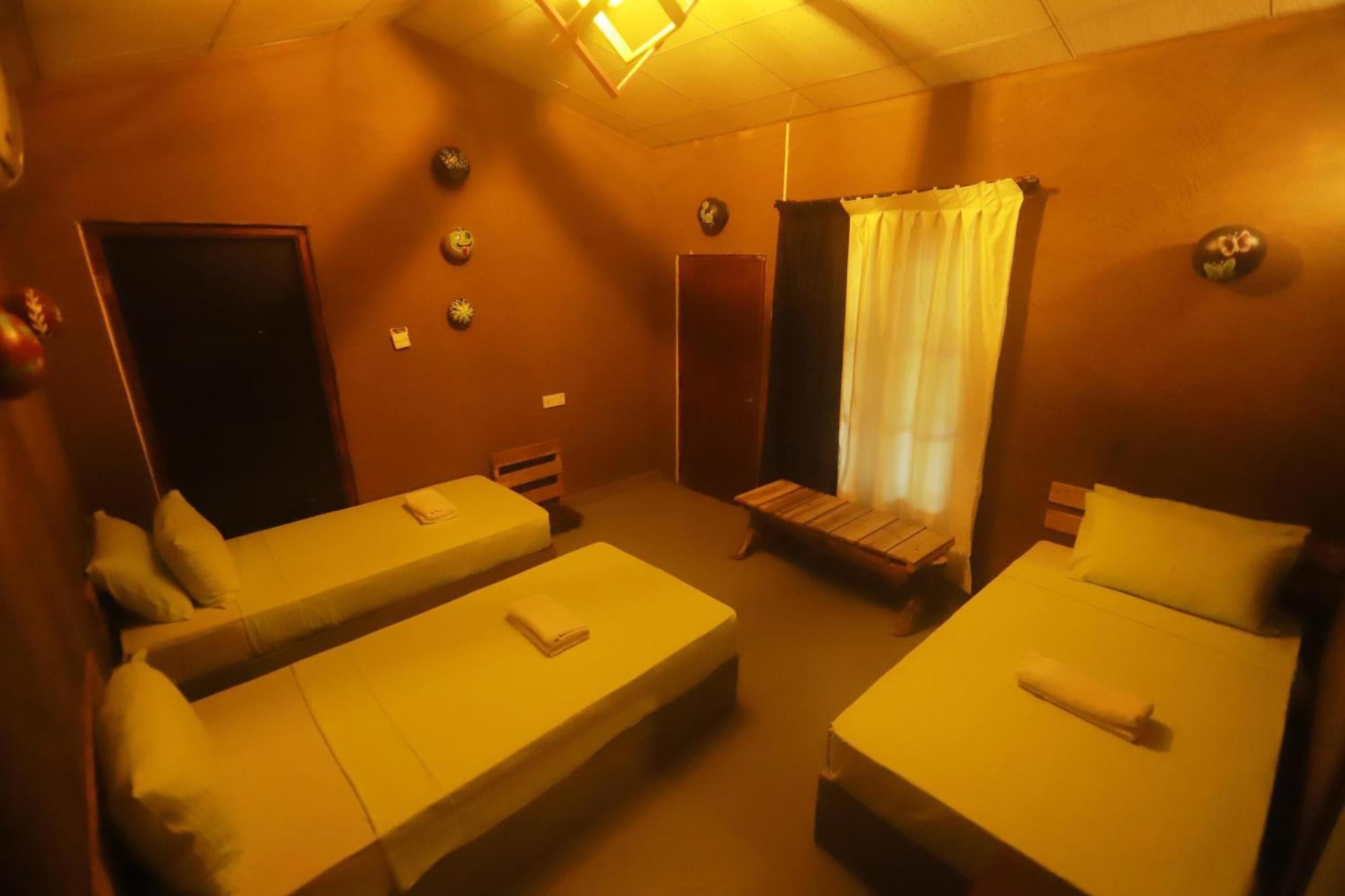 Dinna Nature Hostel Sigiriya Ngoại thất bức ảnh