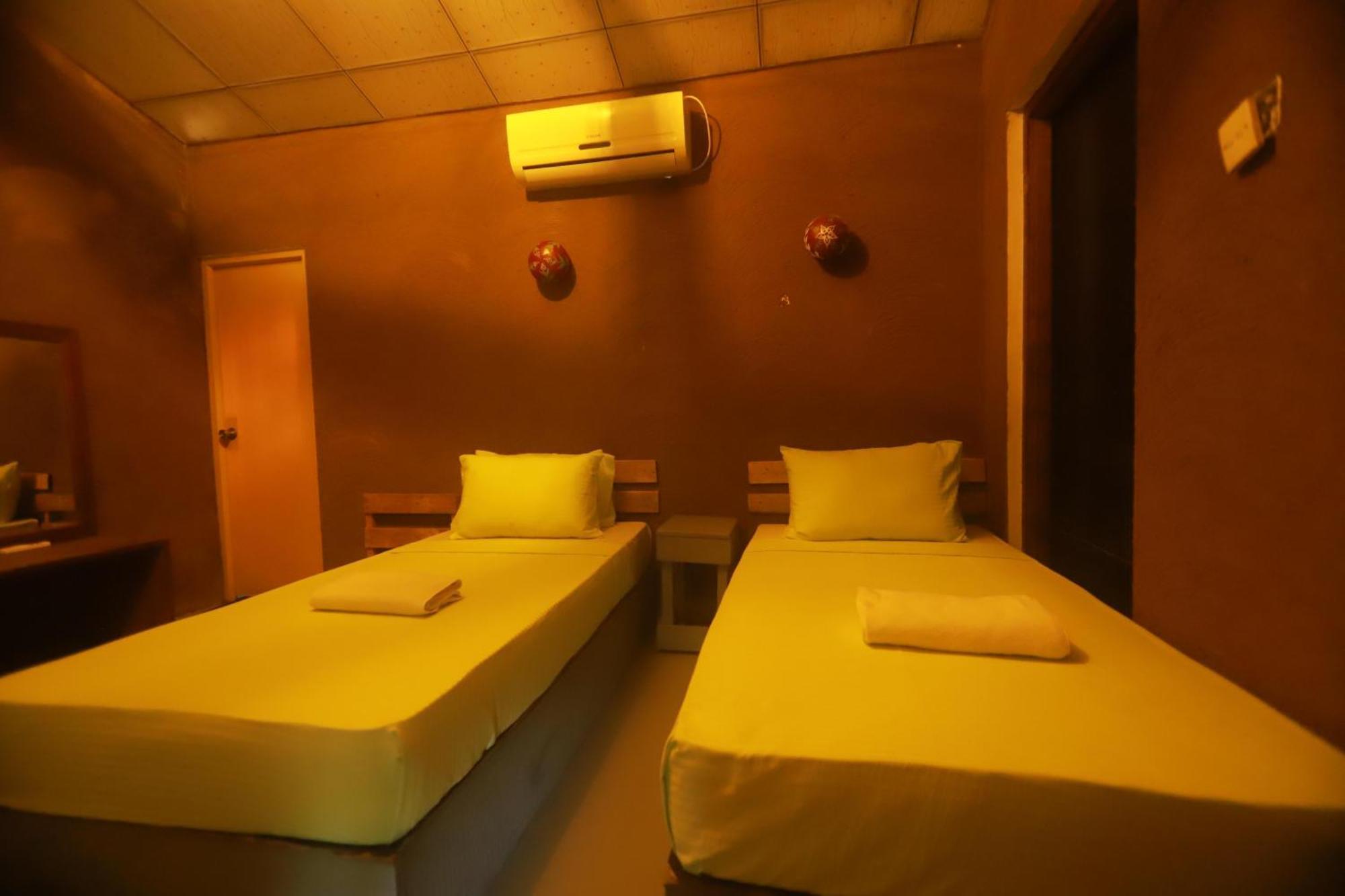 Dinna Nature Hostel Sigiriya Ngoại thất bức ảnh